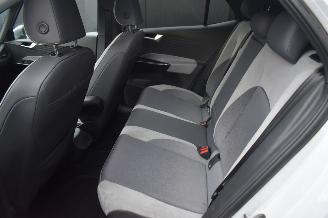 Volkswagen ID.3 58Kwh First Plus 204Pk 3FASE *Navi/Clima/Camera/Stoelverwarming picture 6