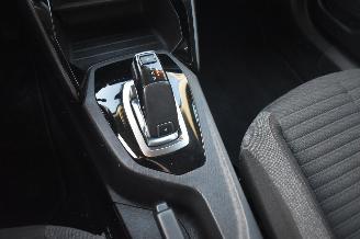 Peugeot 2008 1.2 Puretech Blue Lease Active 131Pk *Navi/Clima/Camera picture 12