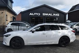 skadebil auto Mazda 6 2.2D Skyactiv-D 150Pk  Skylease GT *Navi/Clima/Leder/Stoelverwarming 2015/9