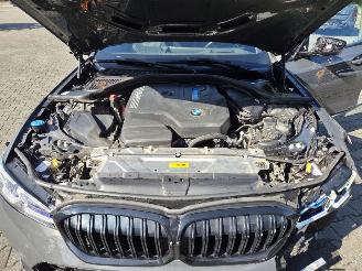 BMW 3-serie 330e TOURING / M-SPORT / PANO / HEAD UPP / DRAVITGRAU picture 19