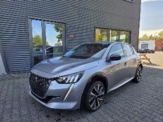 krockskadad bil auto Peugeot 208 GT-LINE 74kw / CAMERA / NAVI / 44dkm 2022/4