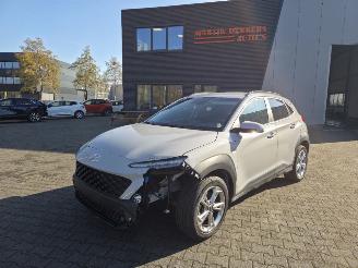 Schadeauto Hyundai Kona 88kw 48v / NAVI / CAMERA / CLIMA 2022/3