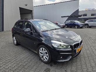 BMW 2-serie 225e iPerformance xDrive / 64 dkm picture 12
