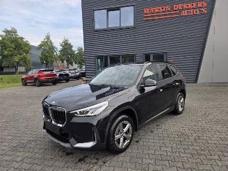 krockskadad bil auto BMW X1 25e 245PK  X-DRIVE HYBRIDE / 17 DKM 2024/8