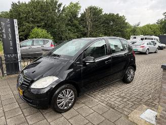 ocasión turismos Mercedes A-klasse 150 BlueEFF Bns Cl. 2009/10