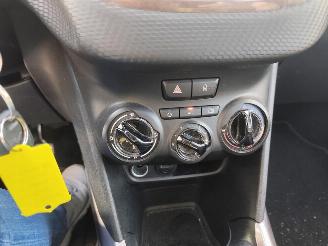 Peugeot 2008 1.2 PureTech Active picture 15
