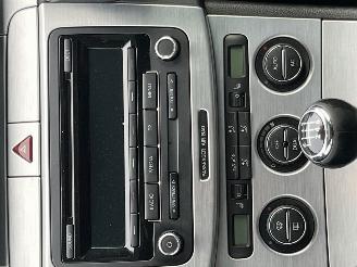 Volkswagen Passat VARIANT 2.0TDi - 125kW Highline - perfect rijdende auto - ingeruild - trekhaak - winterset picture 21