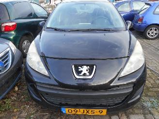 Schadeauto Peugeot 207 1.4 2009/9