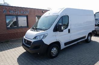 bruktbiler bedrijf Fiat Ducato L2H2 AUTOMATISCHE AIRCO NAVIGATIE 2019/10