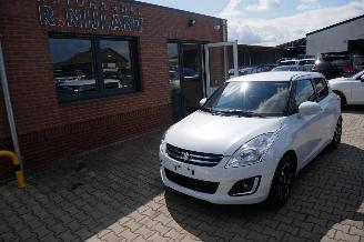 skadebil auto Suzuki Swift  2017/2