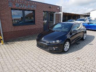 Schadeauto Volkswagen Scirocco 2.0 TDI PANORAMADAK 2010/3