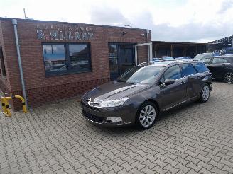 Damaged car Citroën C5 EXCLUSIVE 2016/12