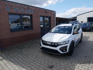 Damaged car Dacia Sandero STEPWAY 2024/7