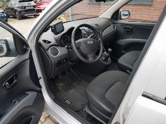 Hyundai I-10  picture 9