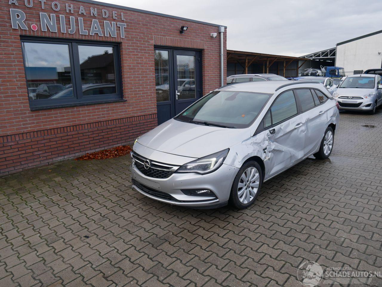 Opel Astra Sports Tourer Business Start/Stop