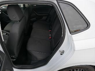 Volkswagen Polo  picture 14