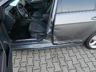 Volkswagen Golf GTI PERFORMANCE LED ACC PANORAMADAK VIRTUAL COCKPIT. picture 6