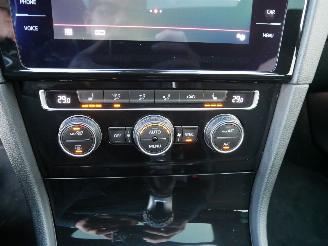 Volkswagen Golf GTI PERFORMANCE LED ACC PANORAMADAK VIRTUAL COCKPIT. picture 16