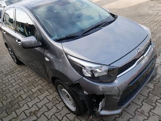 Kia Picanto  picture 7