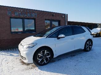 krockskadad bil auto Volkswagen ID.3 PRO 150 KW MOVE 2024/6