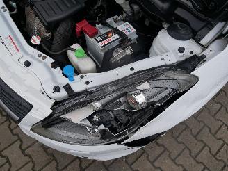 Suzuki Swift  picture 10