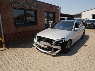 Damaged car Mercedes S-klasse S 350 d 4MATIC AMG LANG HUD LEER PANORAMADAK 360° 2017/11
