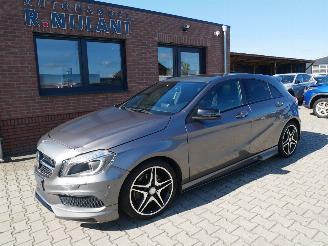 uszkodzony samochody osobowe Mercedes A-klasse A 220 D AMG CARLSSON BODY KIT PANORAMADAK ALCANTARA 2014/2