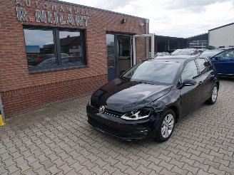 skadebil auto Volkswagen Golf 1.6 TDI COMFORTLINE 2016/6