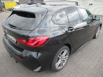 Unfallwagen BMW 1-serie 116i M-Sport 18.000km Live-Cockpit  Climatronic  Navi  HalfLeer  Panorama/SchuifDak  Led..... 2021/11