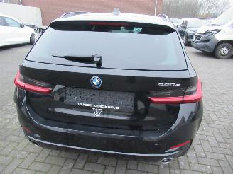 skadebil auto BMW 3-serie 320E Touring Aut.PluginHybrid WideScreen Cockpit Navi CruiseControl Pdc ..... 2023/6