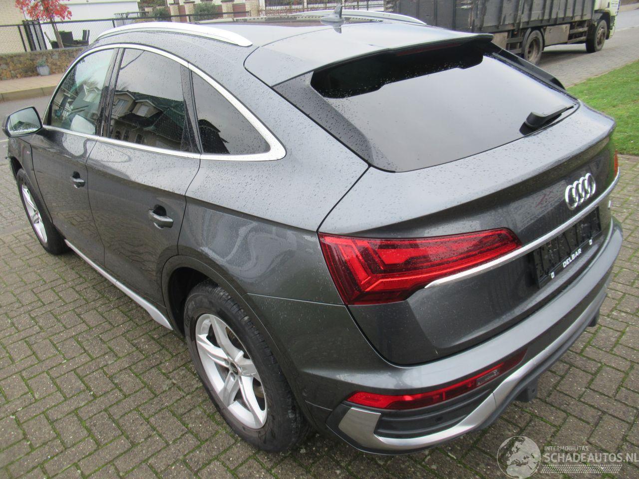Audi Q5 SportBack 40TDI Quattro S-Tronic Aut.Mild-Hybrid  Leer Navi Camera LuchtVering Trekhaak Klapbaar E.Stoelen StoelVerwarming.