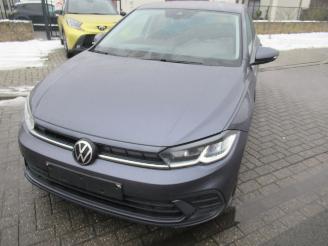 Avarii autoturisme Volkswagen Polo 1.0TSI 95pk Climatronic Navi Camera CruiseControl..... 2022/9