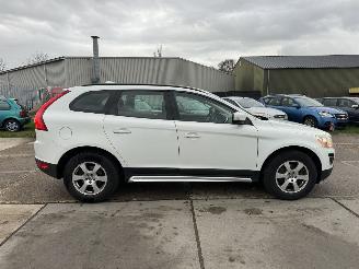 Volvo Xc-60 2.0 T Kinetic picture 17