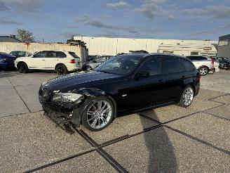 skadebil auto BMW 3-serie 318i TOURING M SPORT 2012/1