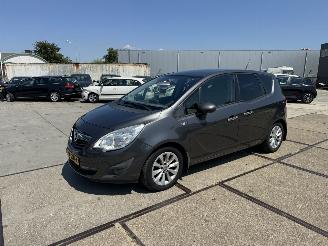 uszkodzony samochody osobowe Opel Meriva 1.4 Turbo Anniversary Ed. 2012/11