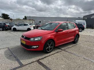 damaged passenger cars Volkswagen Polo 1.2 Easyline 2014/1