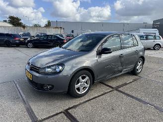 krockskadad bil auto Volkswagen Golf 1.2 TSI AUTOMAAT 2012/10