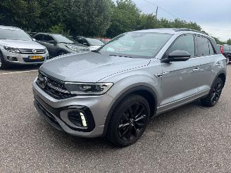 uszkodzony samochody osobowe Volkswagen T-Roc R-line Pano LED Volle auto 2024/11