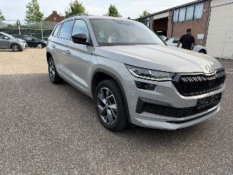 Voiture accidenté Skoda Kodiaq 4x4 WD 190pk Sportline 2.0 Pano led kuipstoelen Leder 2022/2