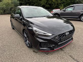 Damaged car Hyundai I-30 N 280pk Kuipstoelen Panoramadak LED Full 2024/2