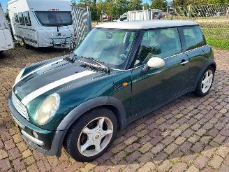 Auto incidentate Mini Cooper Pepper 1.6 2001/10