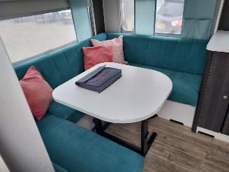 Dethleffs  475 FR Frans bed+ Rondzit picture 13