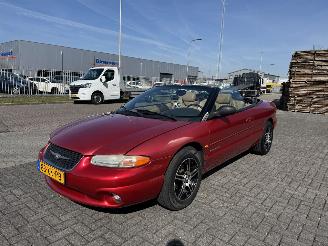 Schadeauto Chrysler Stratus 2.5i V6 Convertible 2000/7