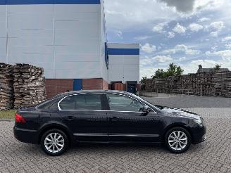 Schadeauto Skoda Superb 1.6 TDI 77Kw  Clima - Navi - Euro6 2015/1