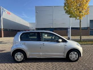 Volkswagen Up! 1.0 44Kw Airco Navi picture 4