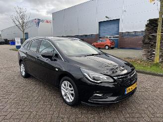 Opel Astra Sports Tourer 1.0 77kw Navi - Clima picture 4