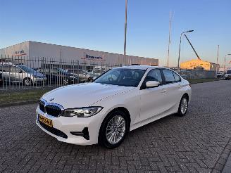Damaged car BMW 3-serie 318 D 110Kw Clima - Navi 2020/3
