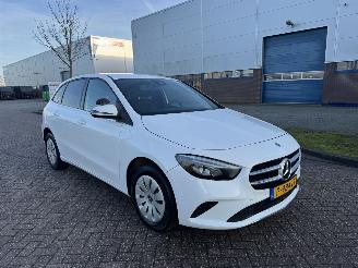skadebil auto Mercedes B-klasse 200 D 110Kw Aut. 2022/5