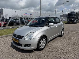 Schadeauto Suzuki Swift 1.3 Shogun 68Kw AIRCO 2008/4