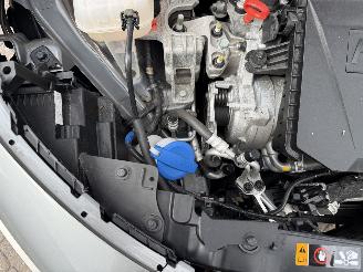 Kia Niro 1.6 GDI Hybrid  Dynamic picture 12